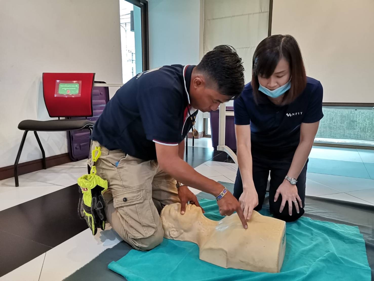 การทำ CPR